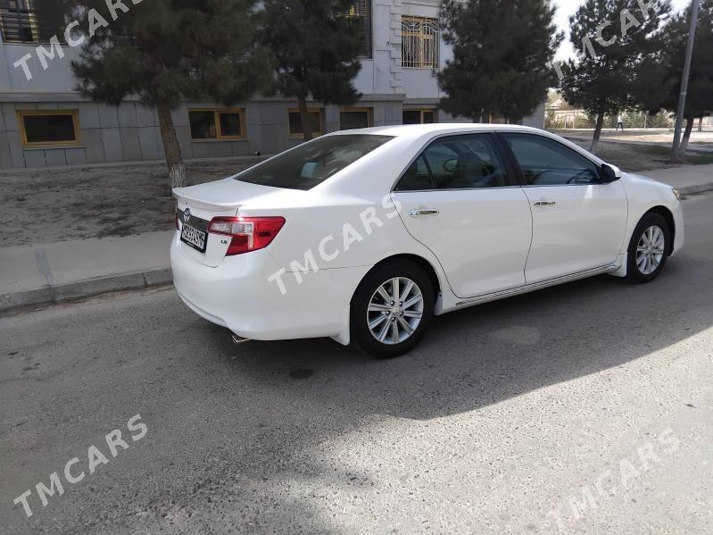 Toyota Camry 2013 - 220 000 TMT - Мары - img 4