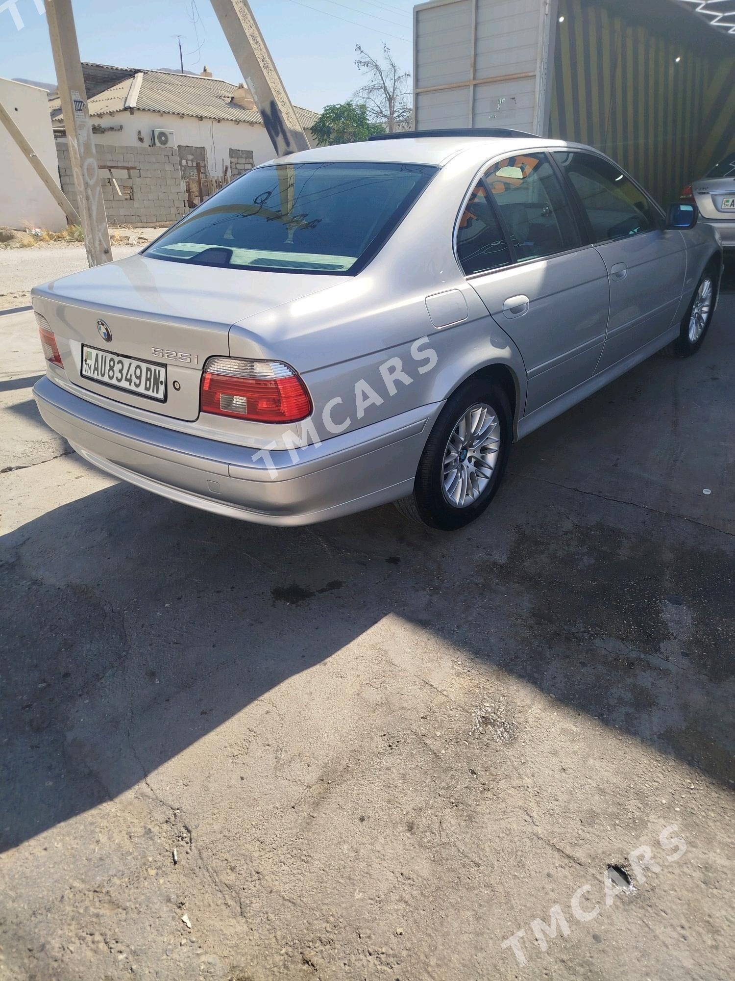 BMW 525 2002 - 125 000 TMT - Balkanabat - img 5