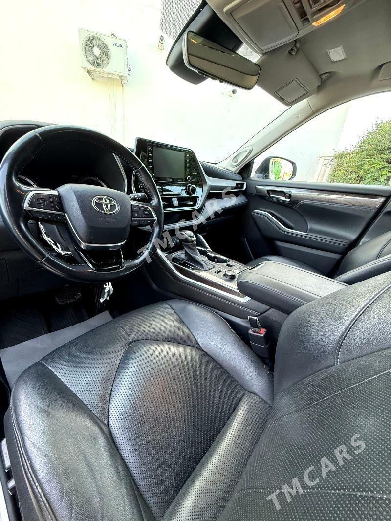 Toyota Highlander 2021 - 610 000 TMT - Täze zaman - img 4