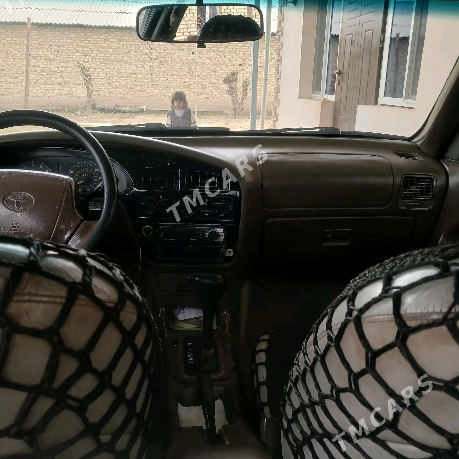 Toyota Camry 1994 - 77 000 TMT - Мургап - img 3