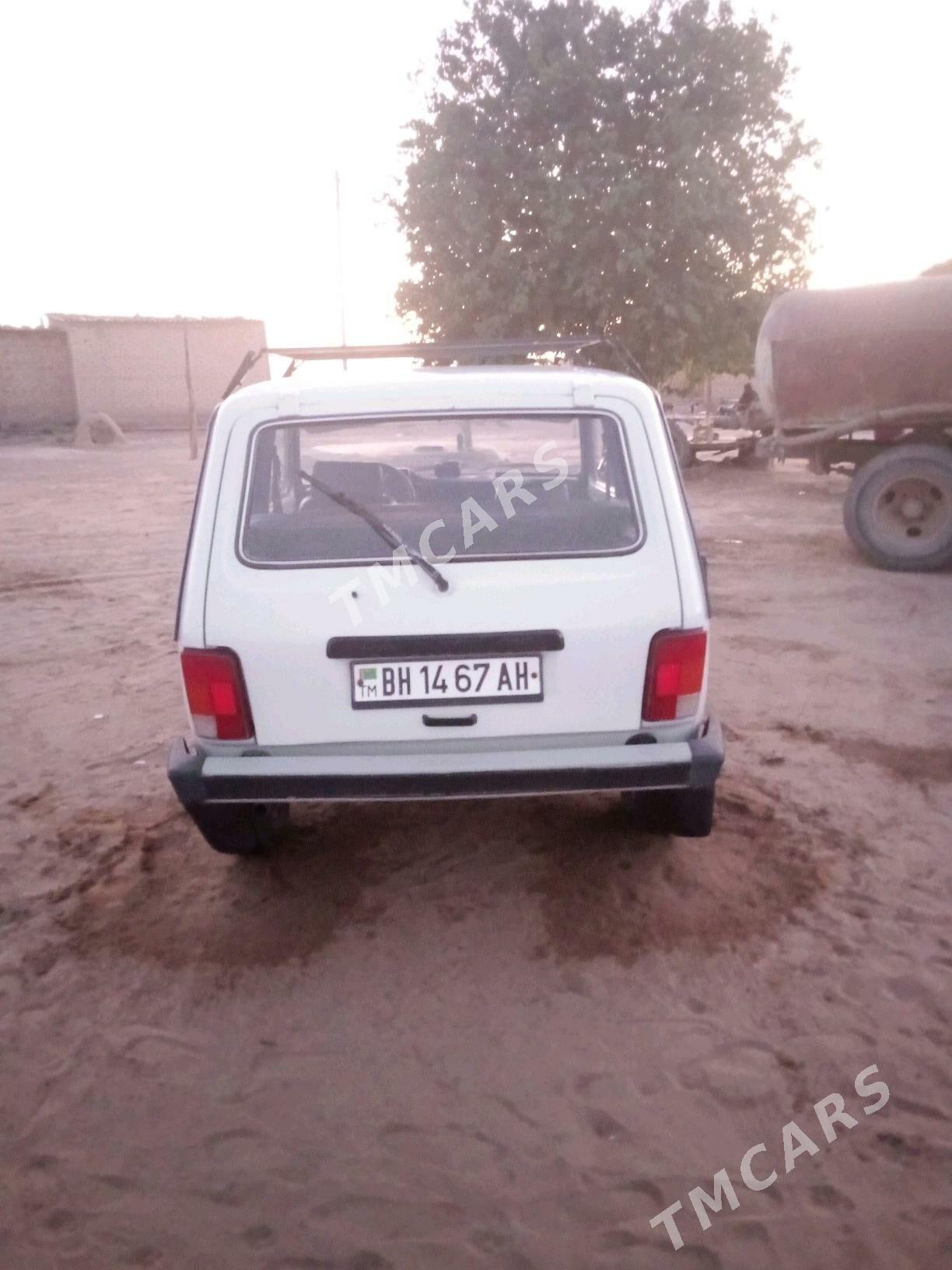 Lada Niva 2001 - 60 000 TMT - Бабадайхан - img 3