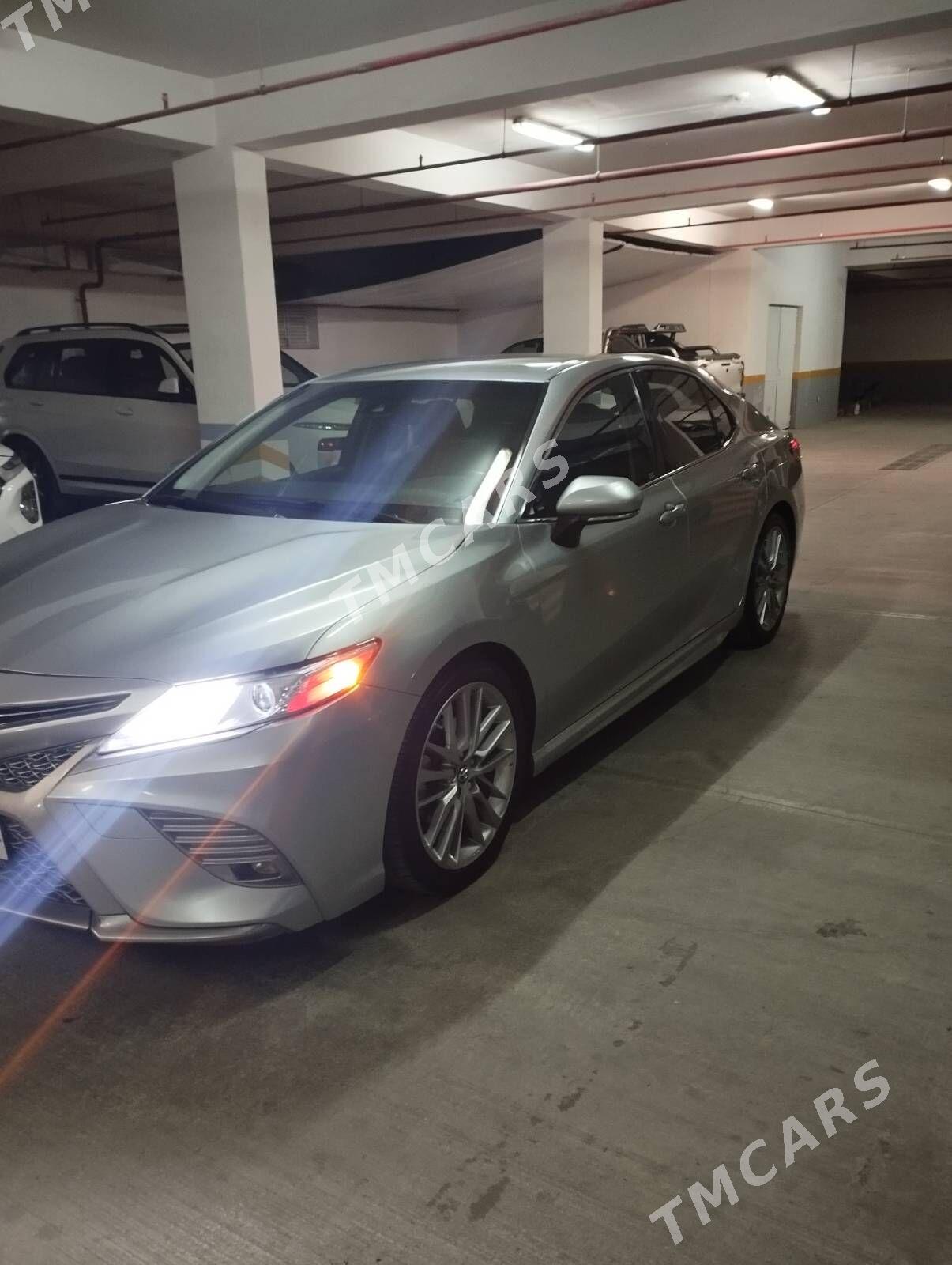 Toyota Camry 2018 - 280 000 TMT - Ашхабад - img 3