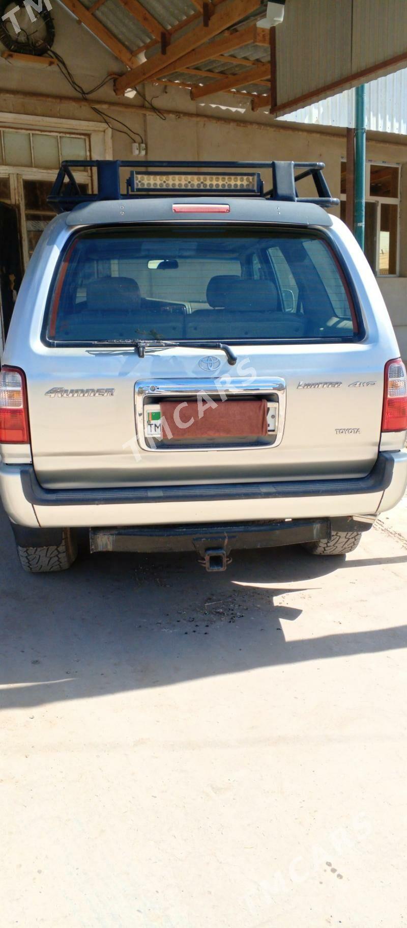 Toyota 4Runner 2002 - 195 000 TMT - Гурбансолтан Едже - img 2