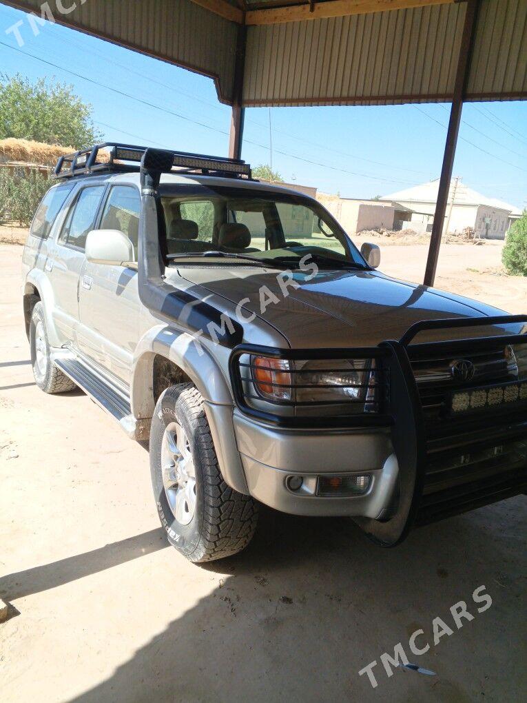 Toyota 4Runner 2002 - 195 000 TMT - Гурбансолтан Едже - img 3