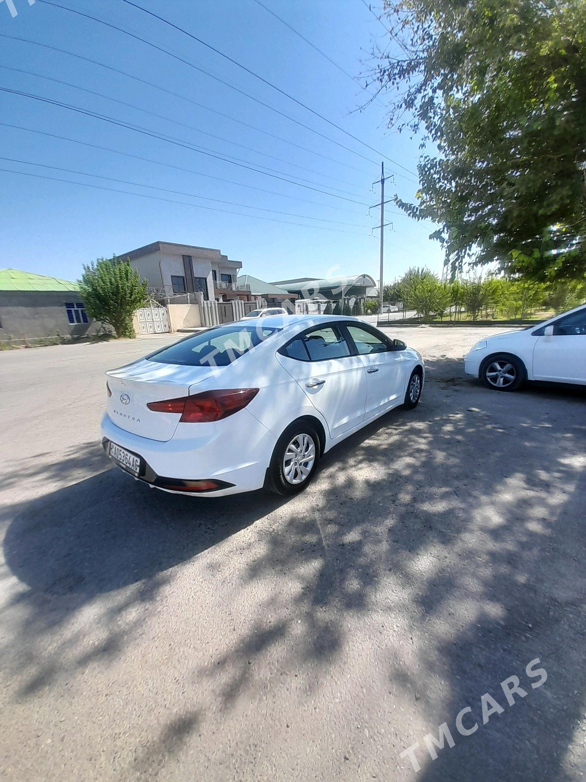 Hyundai Elantra 2019 - 190 000 TMT - Ашхабад - img 4
