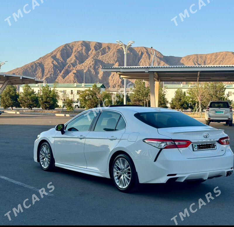 Toyota Camry 2019 - 285 000 TMT - Балканабат - img 2