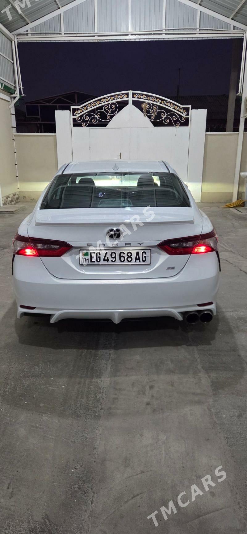 Toyota Camry 2021 - 335 000 TMT - Ашхабад - img 2