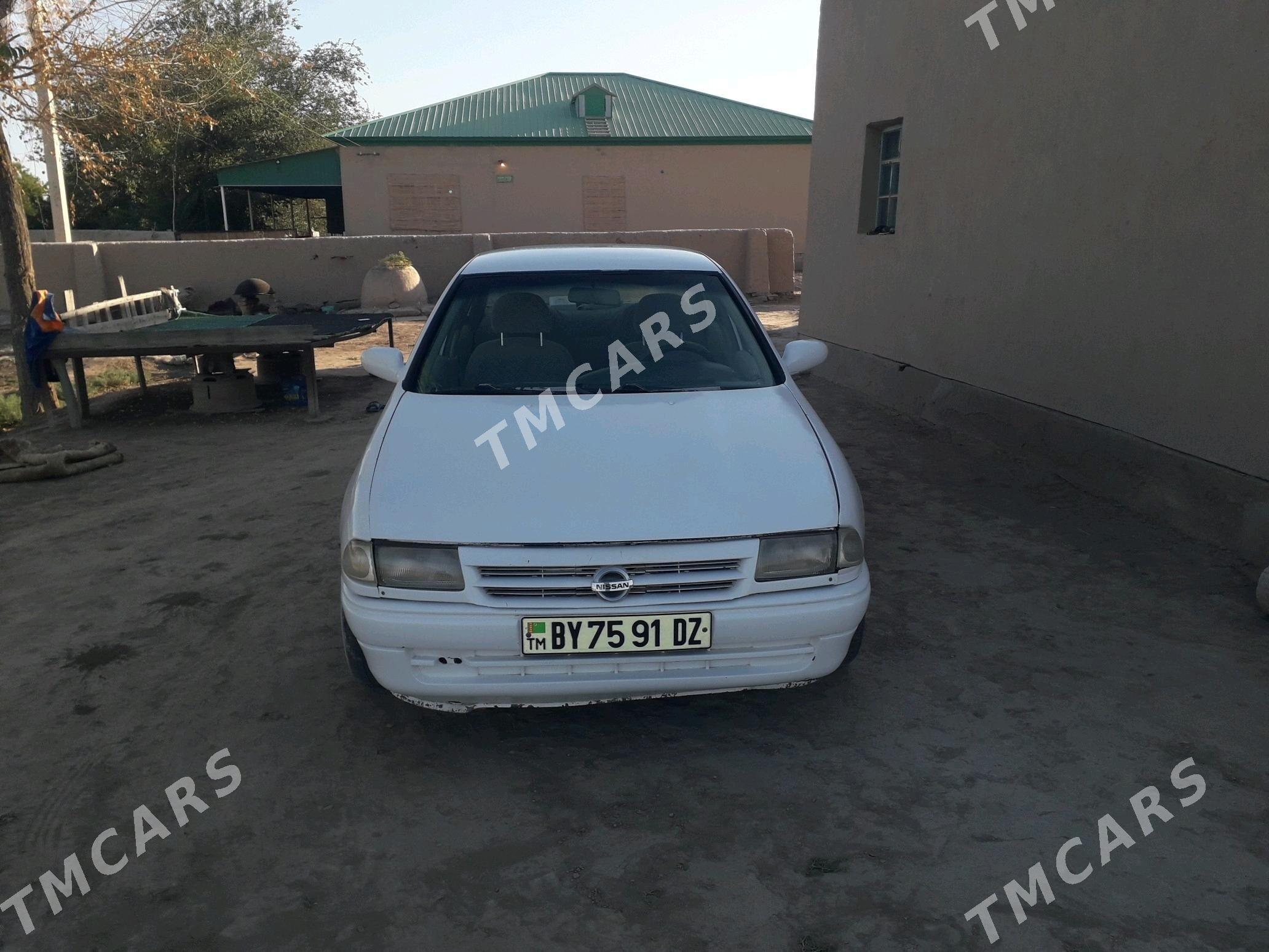 Nissan Altima 1993 - 35 000 TMT - етр. Туркменбаши - img 5
