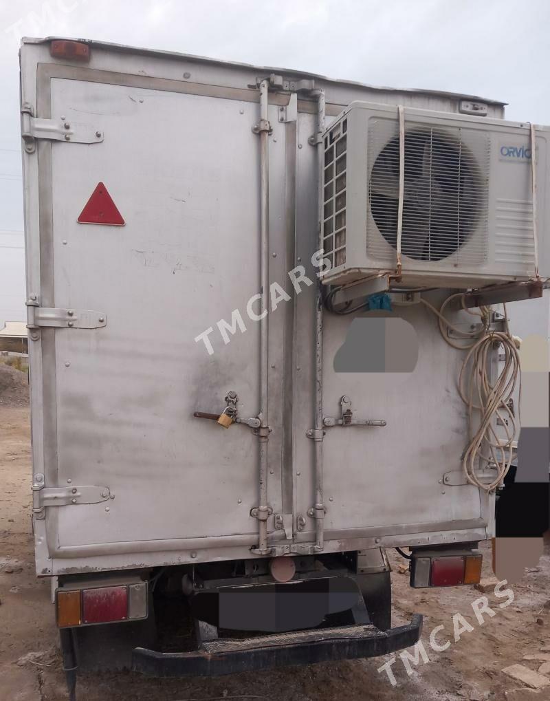 Isuzu Elf 1992 - 90 000 TMT - Мары - img 4