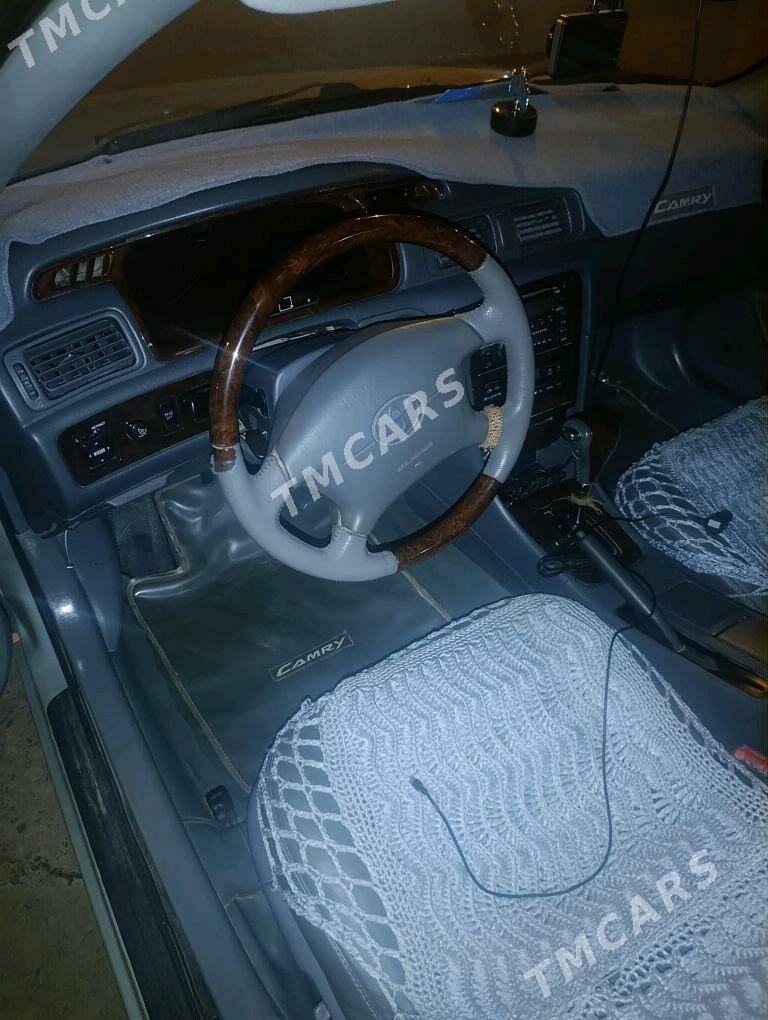 Toyota Camry 2000 - 160 000 TMT - Köneürgenç - img 2