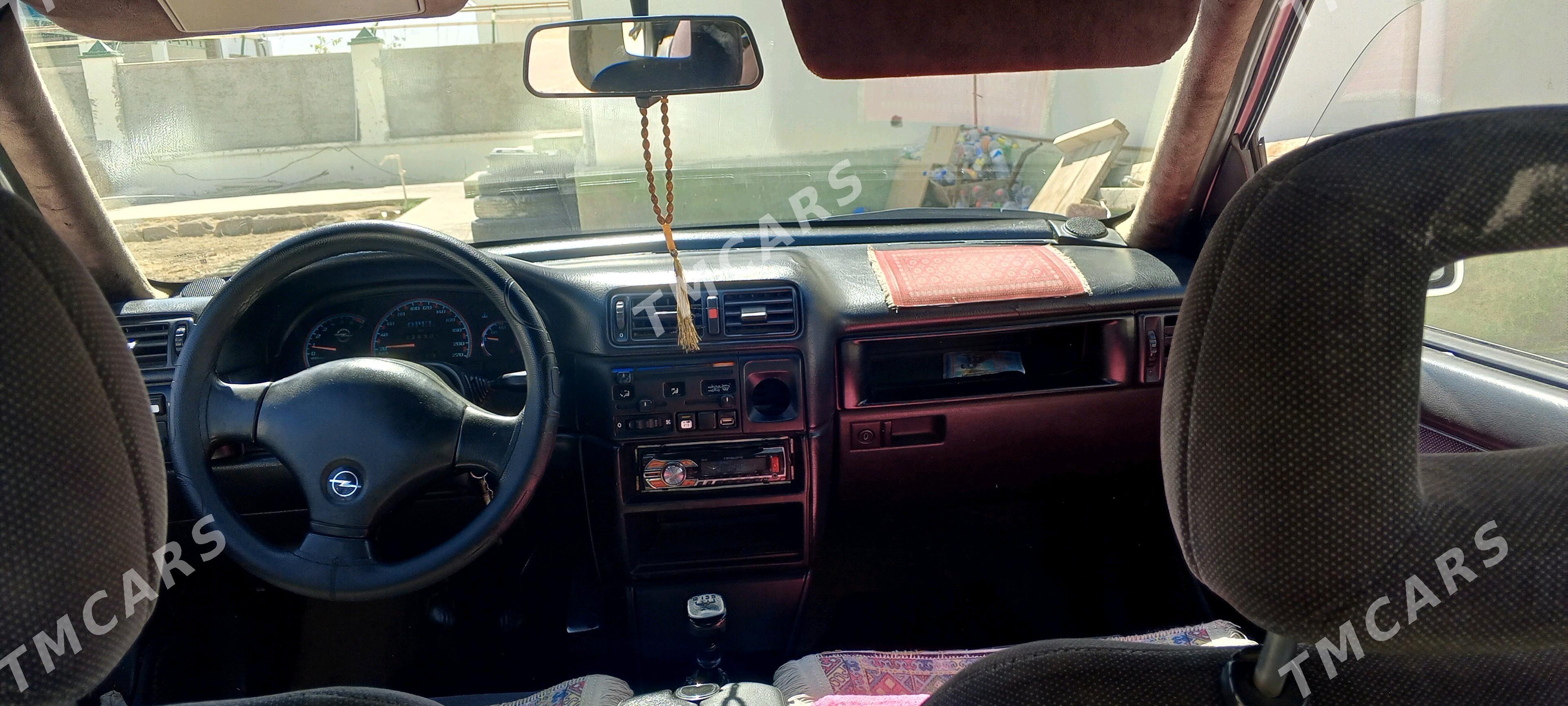 Opel Vectra 1991 - 48 000 TMT - Балканабат - img 9