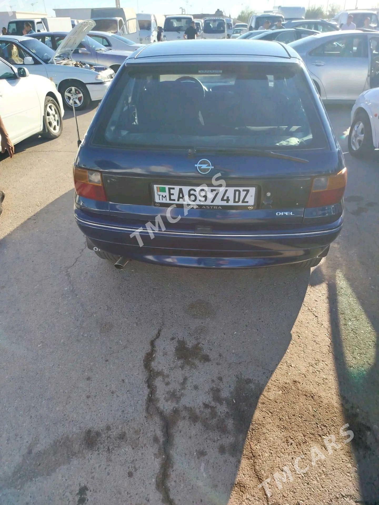 Opel Astra 1993 - 38 000 TMT - Türkmenbaşy etr. - img 5