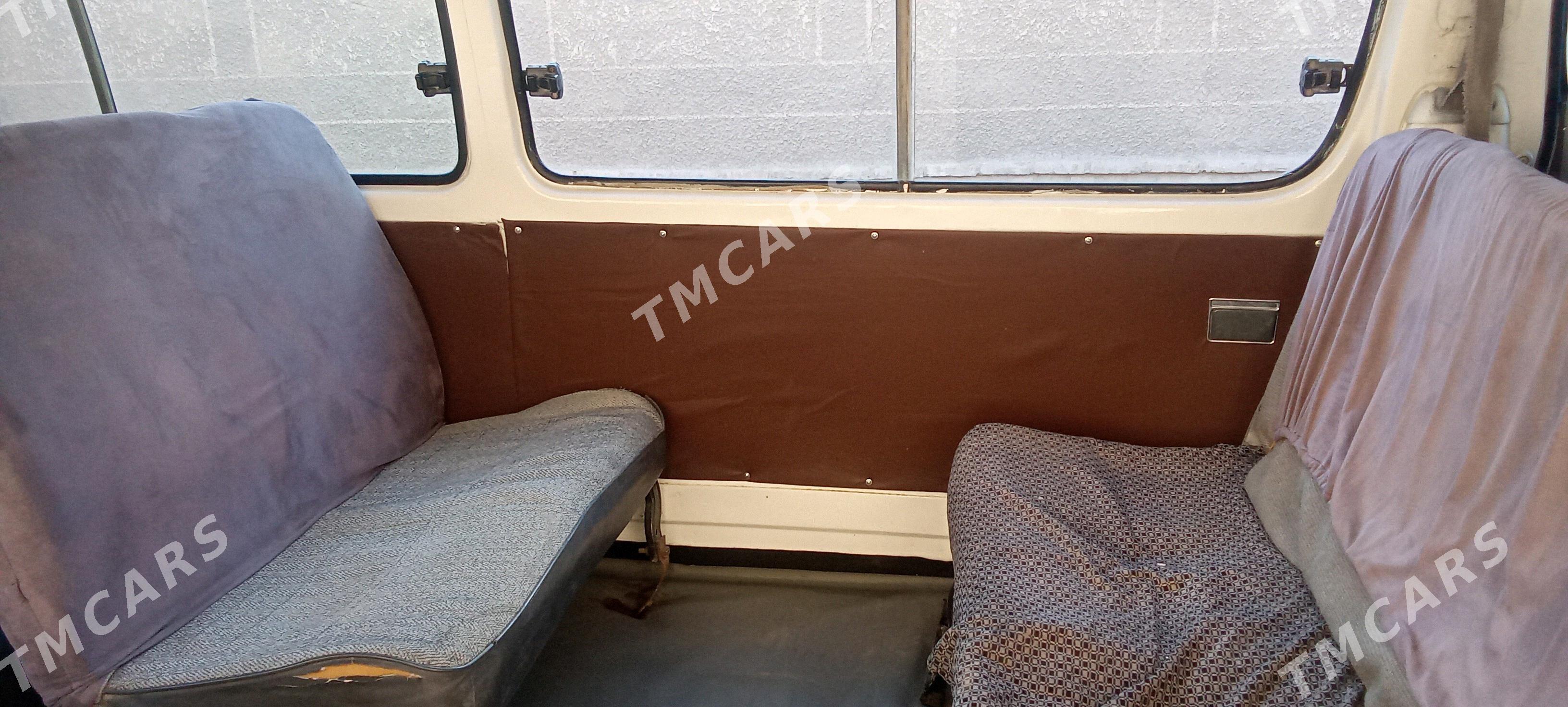 Toyota Hiace 1993 - 87 000 TMT - Mary - img 4