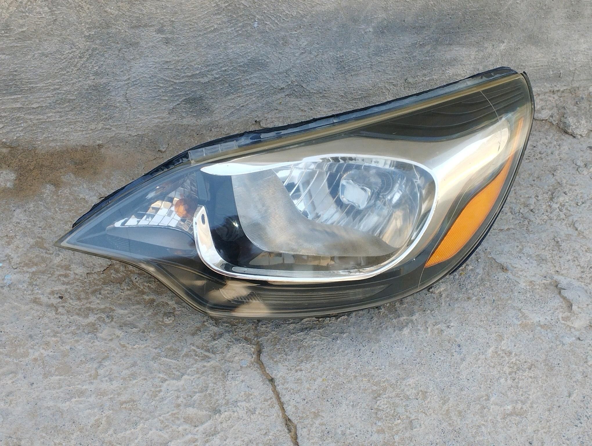fara Kia option 500 TMT - Анев - img 5