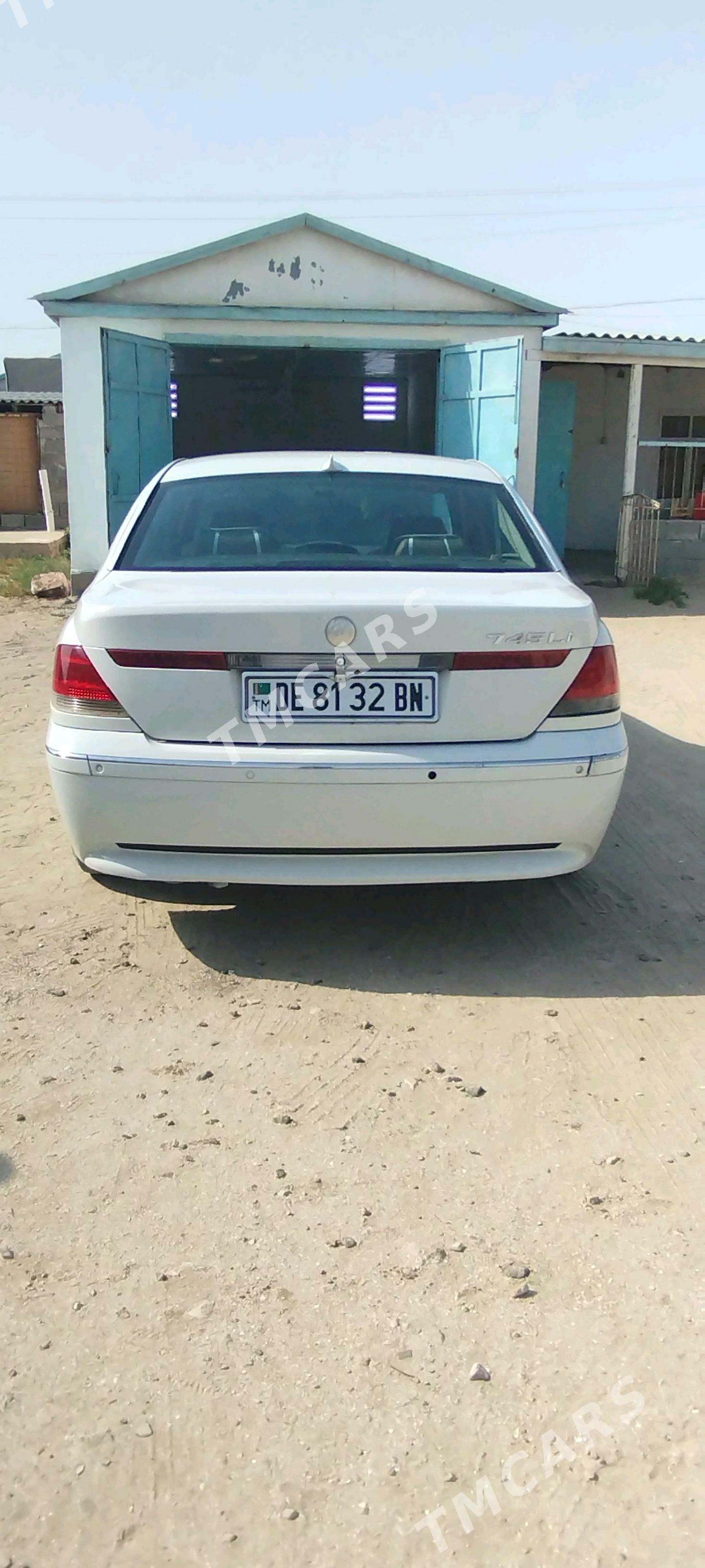 BMW 745 2002 - 82 000 TMT - Esenguly - img 6