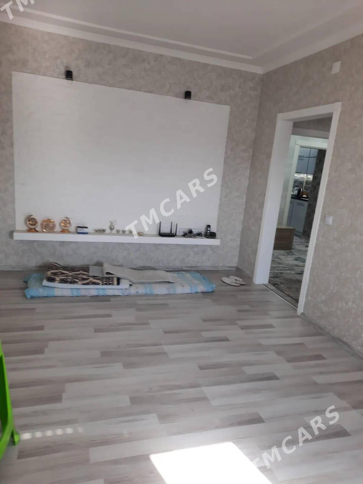 Satlyk jay/Продаётся квартира - Büzmeýin GRES - img 3