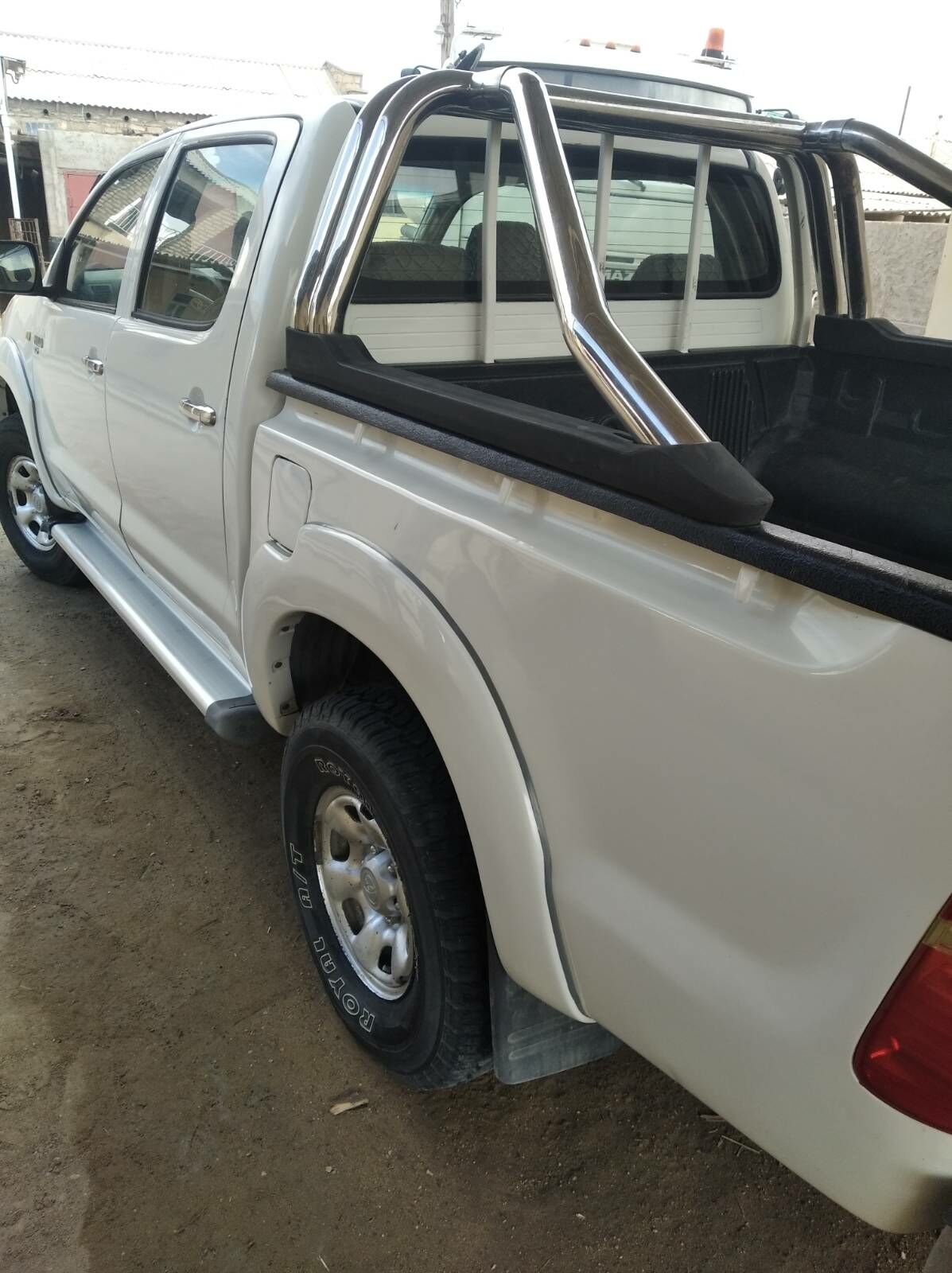 Toyota Hilux 2006 - 220 000 TMT - Гумдаг - img 2