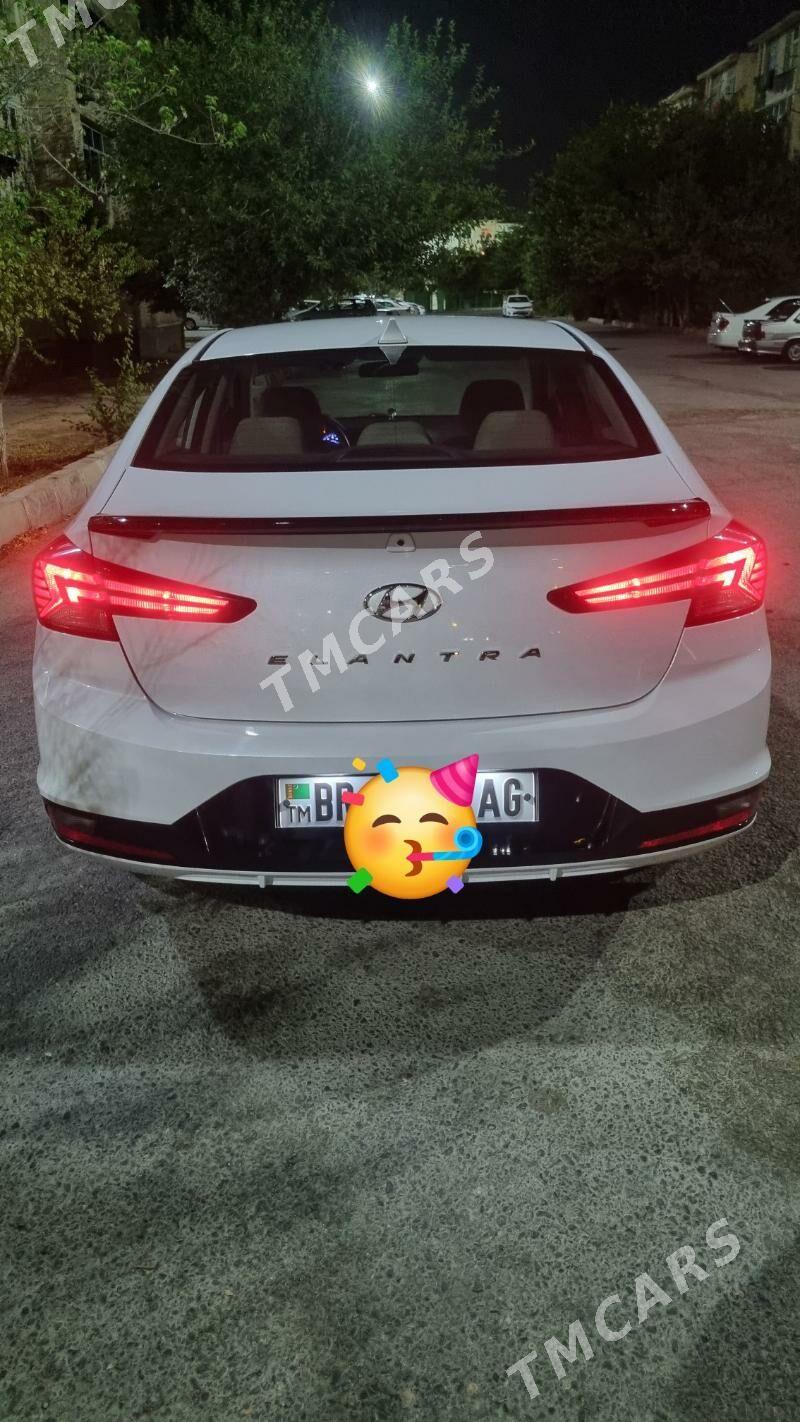 Hyundai Elantra 2020 - 220 000 TMT - 11 мкр - img 3