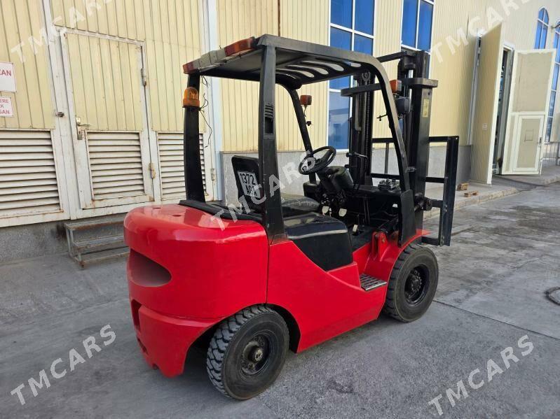 LiuGong Forklift 2012 - 120 000 TMT - Ашхабад - img 2