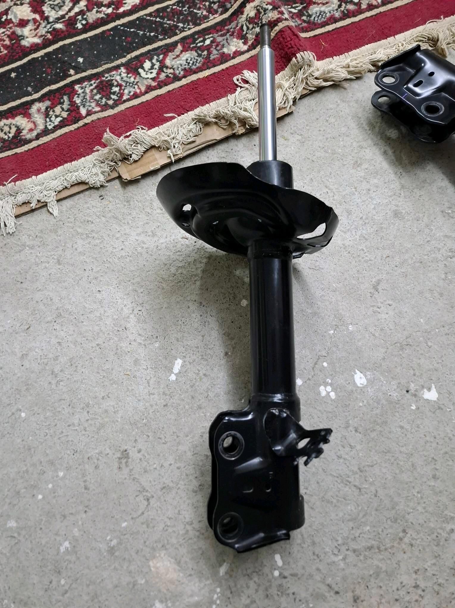 Highlander 2021amortizator mor 250 TMT - Aşgabat - img 5