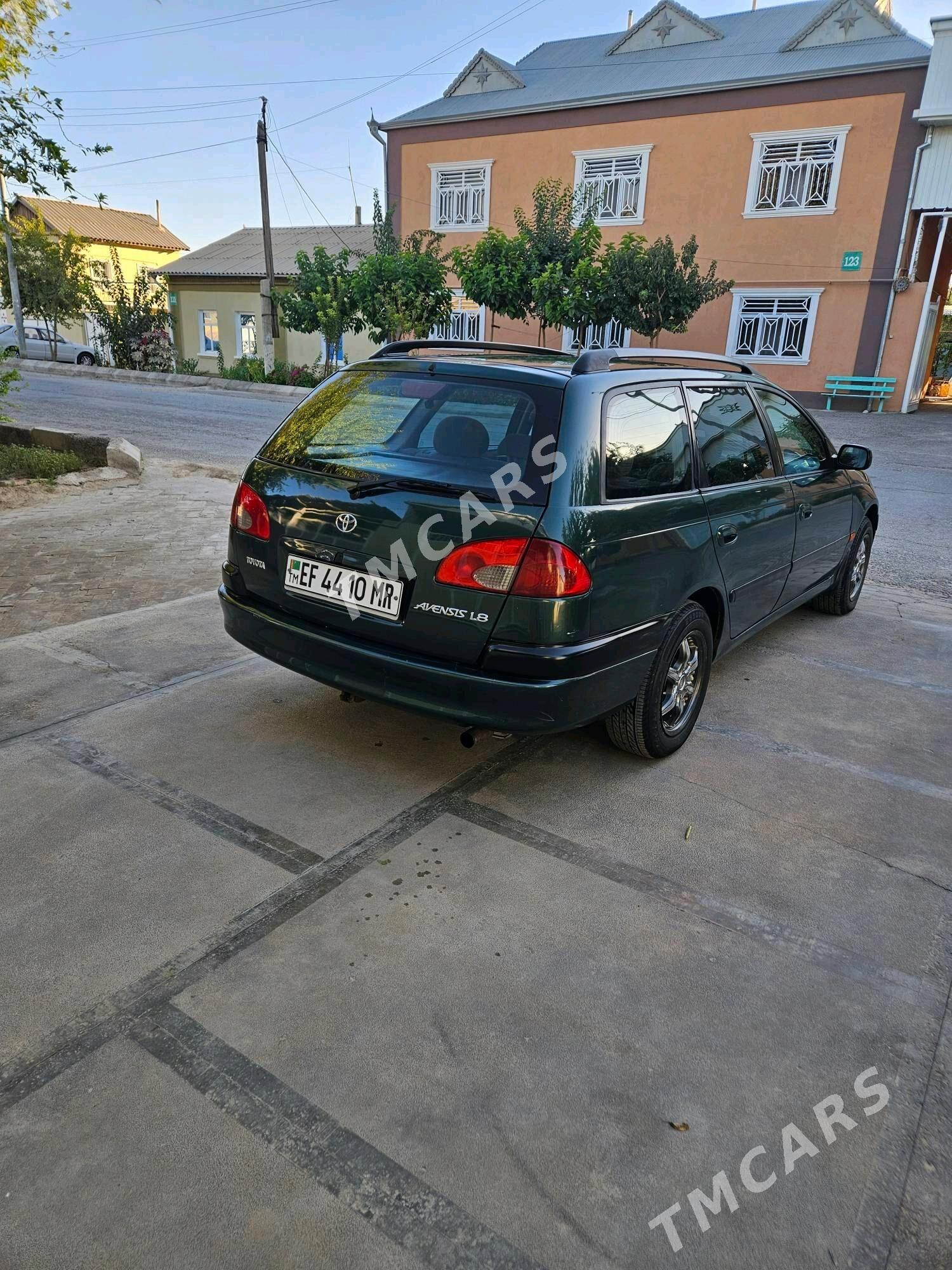 Toyota Avensis 1999 - 110 000 TMT - Baýramaly - img 5