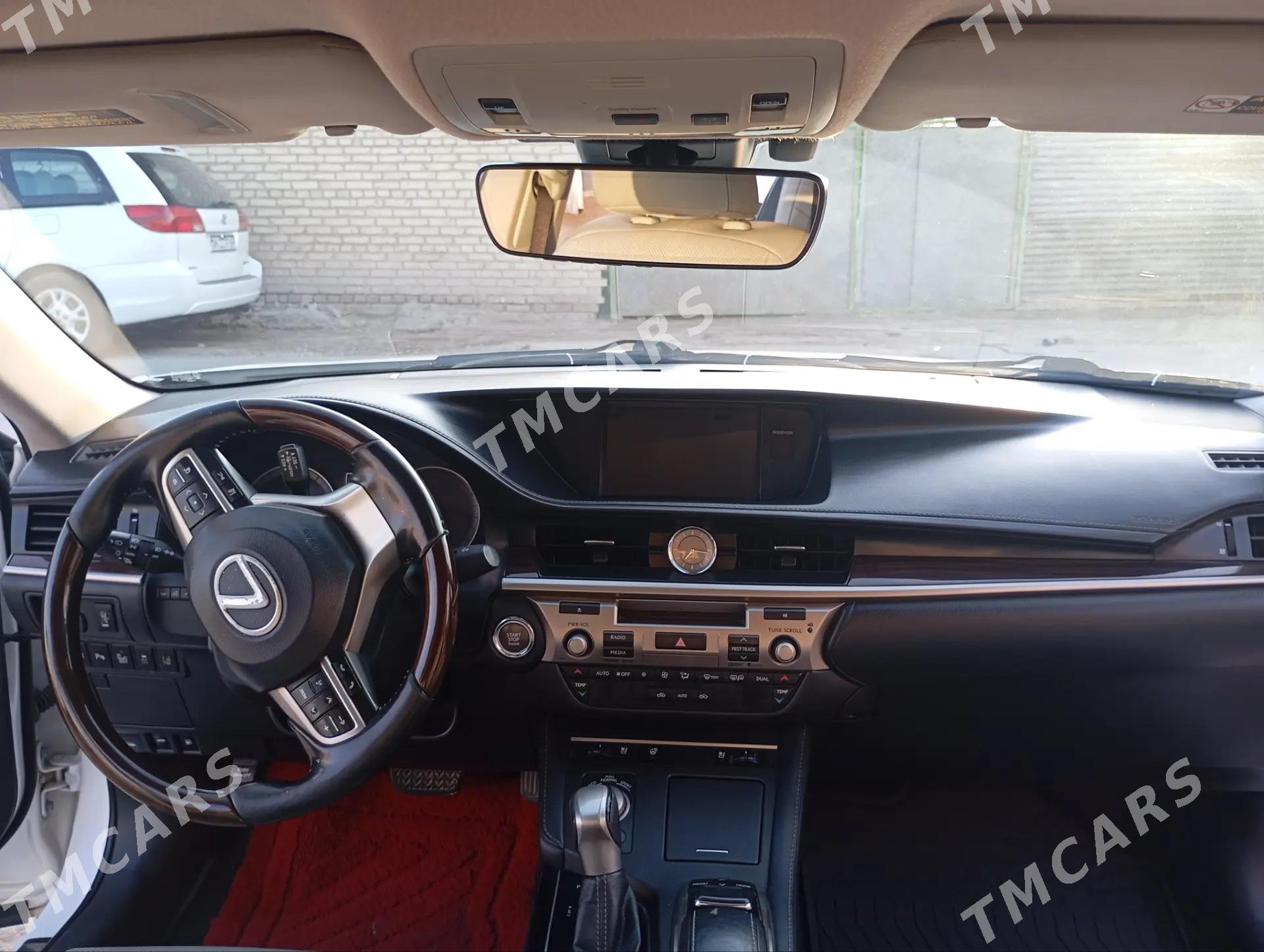 Lexus ES 2016 - 400 000 TMT - Дянев - img 6