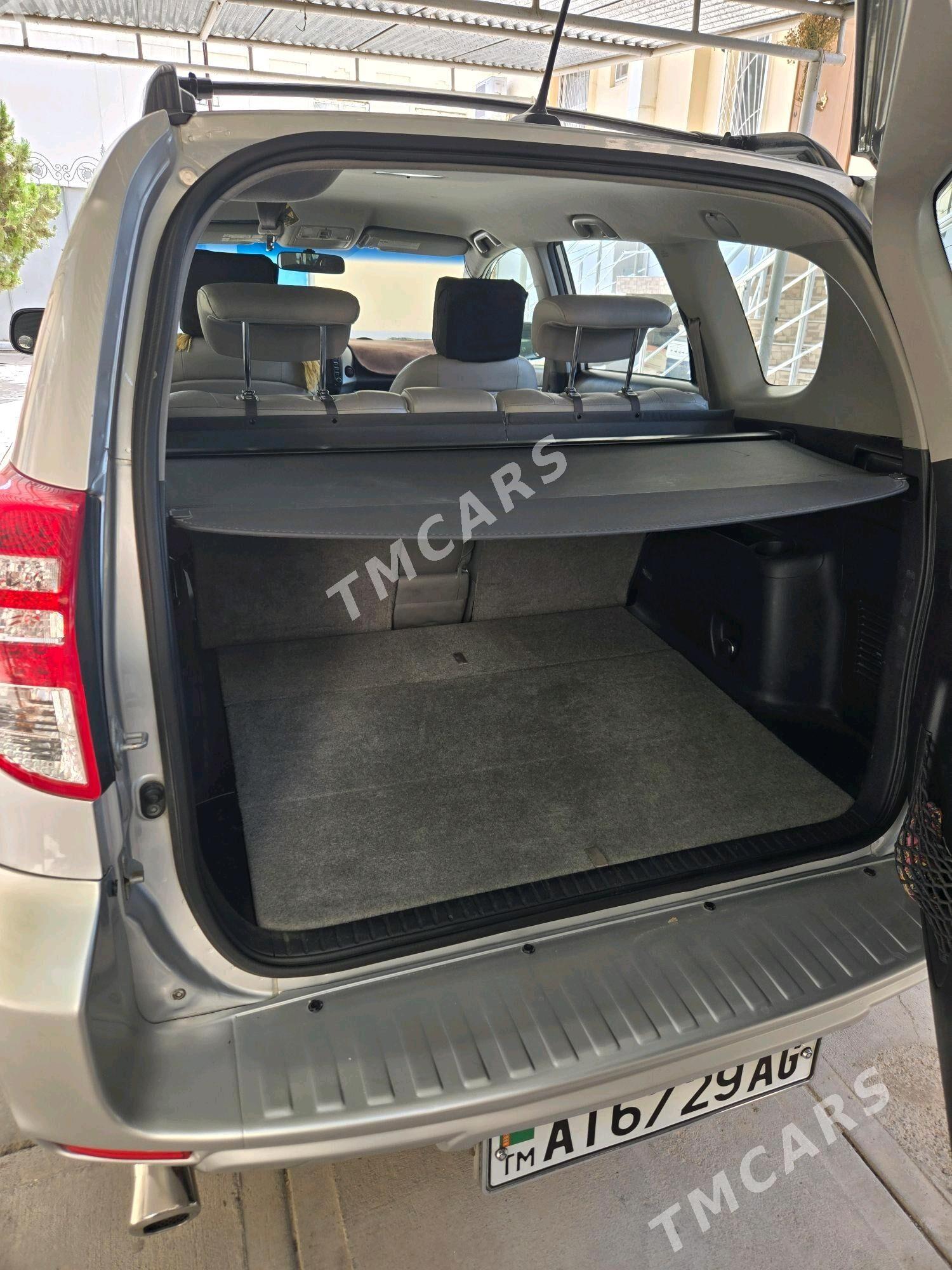 Toyota RAV4 2010 - 199 000 TMT - 1 mkr - img 10