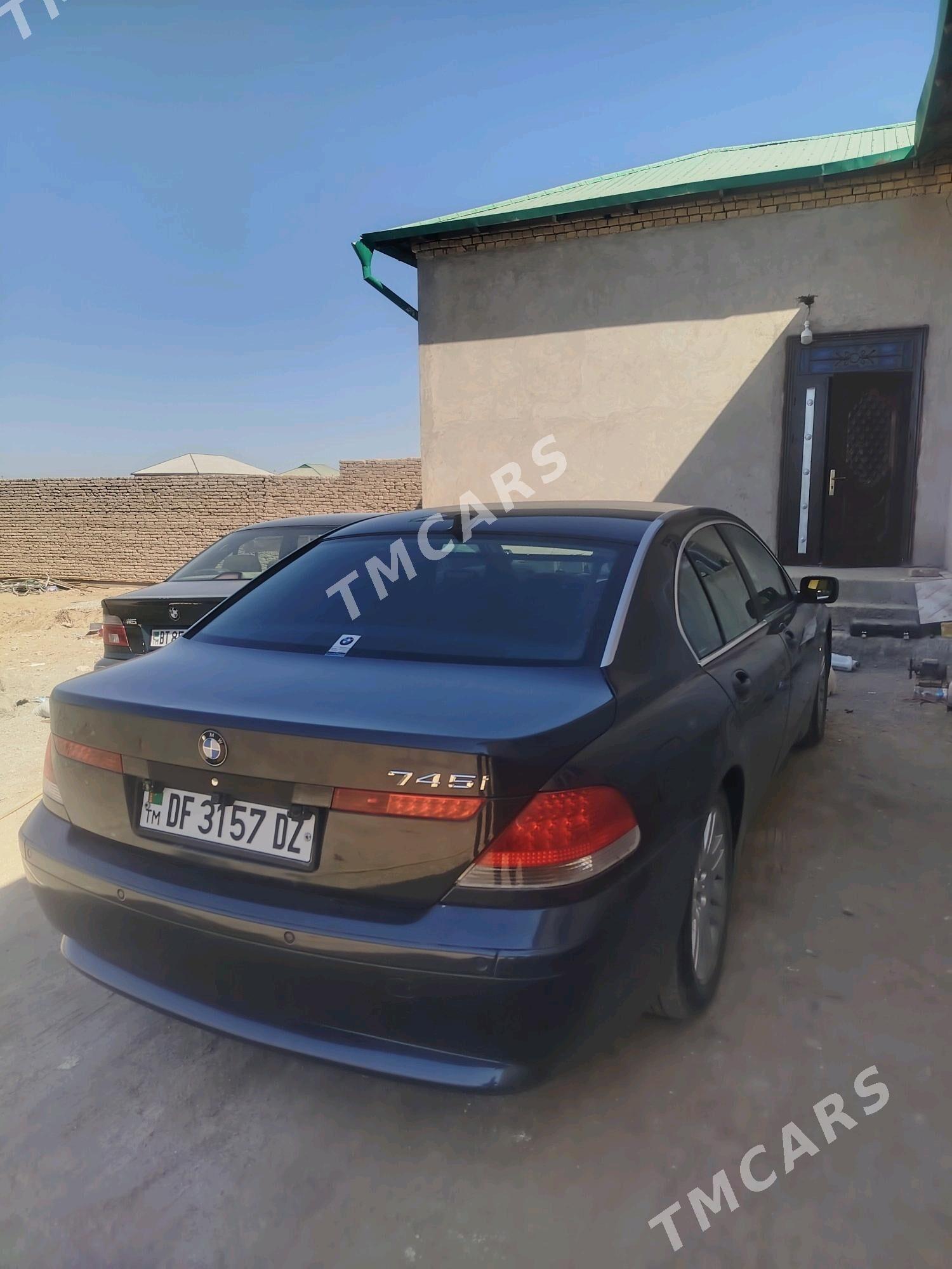 BMW 745 2002 - 135 000 TMT - Daşoguz - img 3