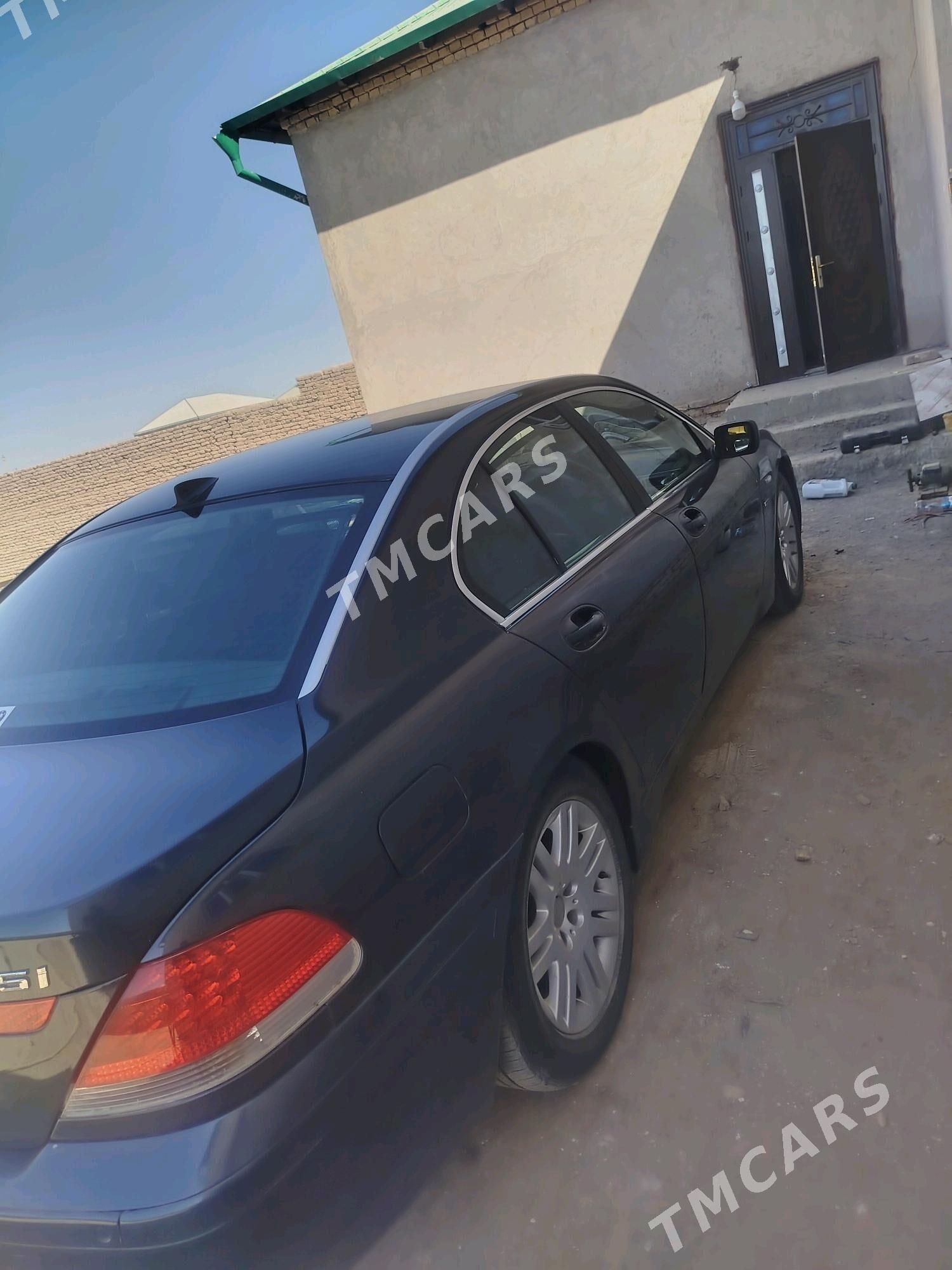 BMW 745 2002 - 135 000 TMT - Daşoguz - img 4