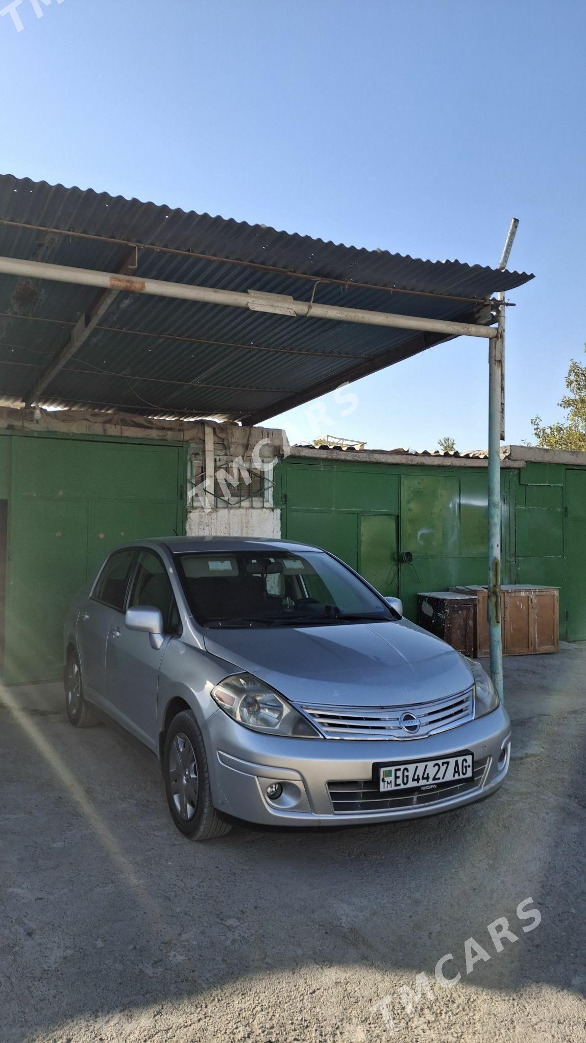 Nissan Versa 2010 - 150 000 TMT - Гарадамак - img 2