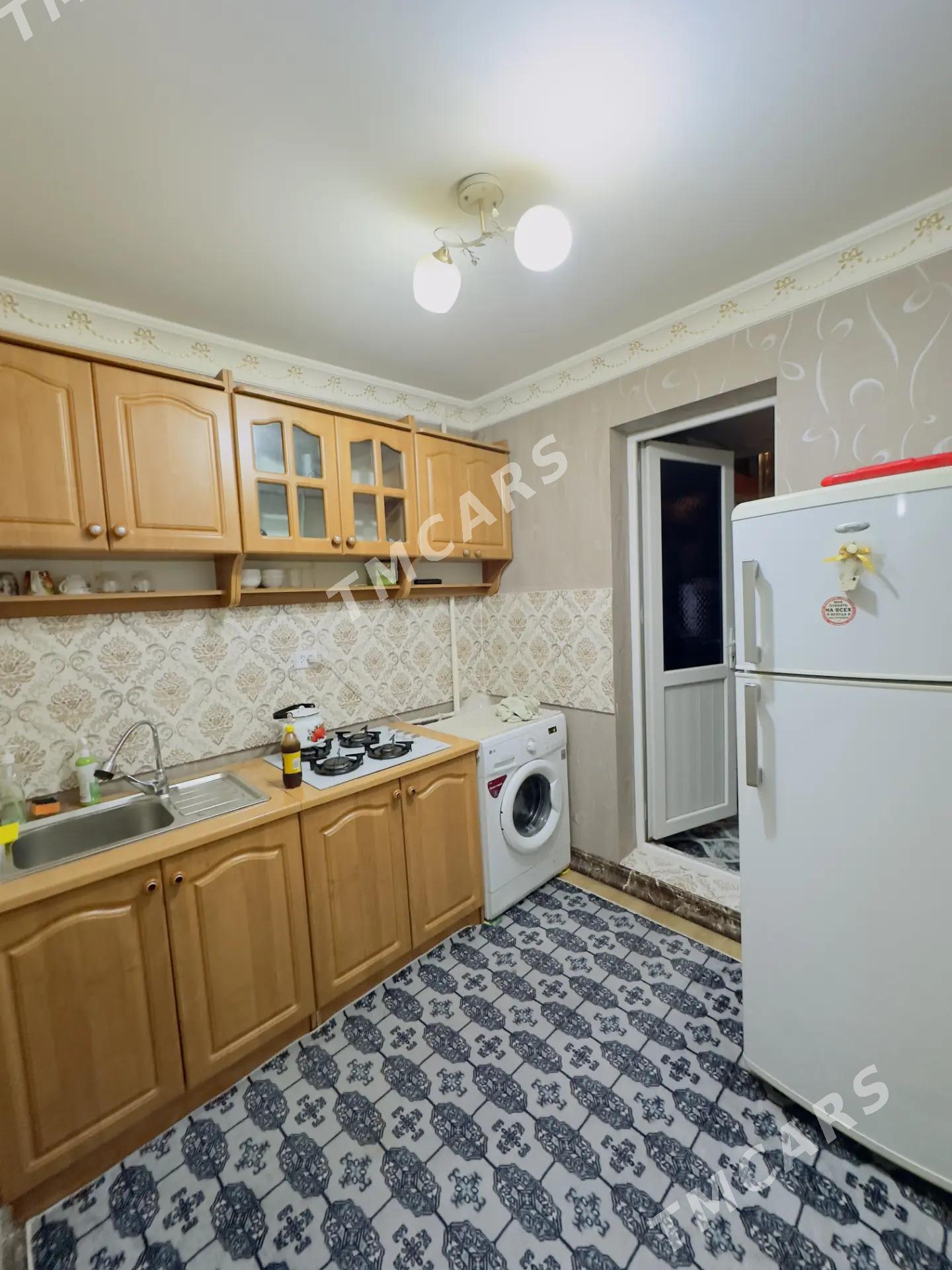 9микр. 2эт.2в3комн - 9 mkr - img 2