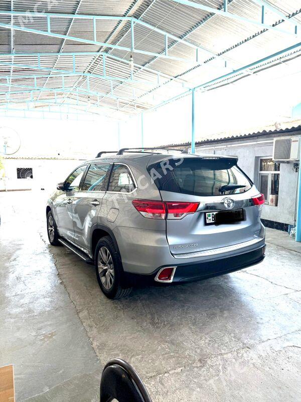 Toyota Highlander 2016 - 400 000 TMT - Гызыларбат - img 6