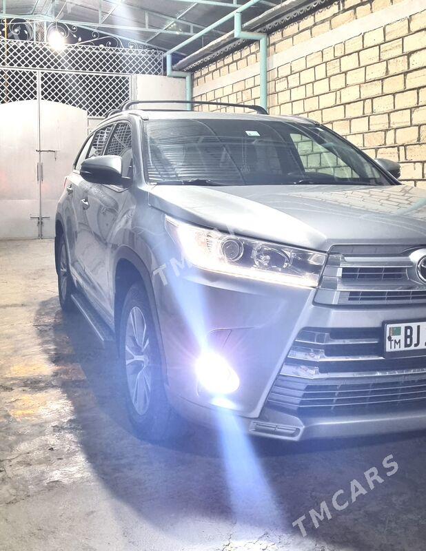 Toyota Highlander 2016 - 400 000 TMT - Гызыларбат - img 5