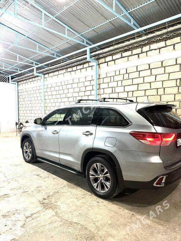 Toyota Highlander 2016 - 400 000 TMT - Гызыларбат - img 9