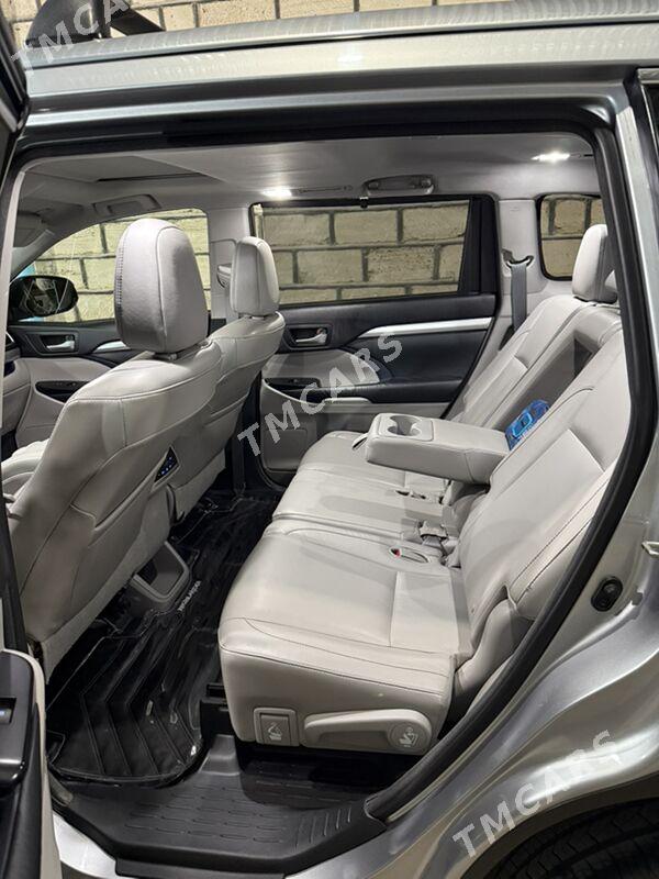 Toyota Highlander 2016 - 400 000 TMT - Гызыларбат - img 7