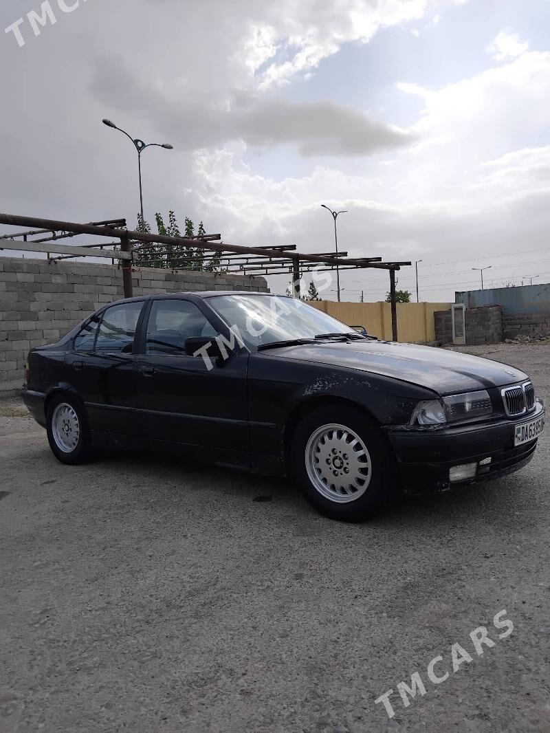 BMW 320 1994 - 25 000 TMT - Gyzylarbat - img 4