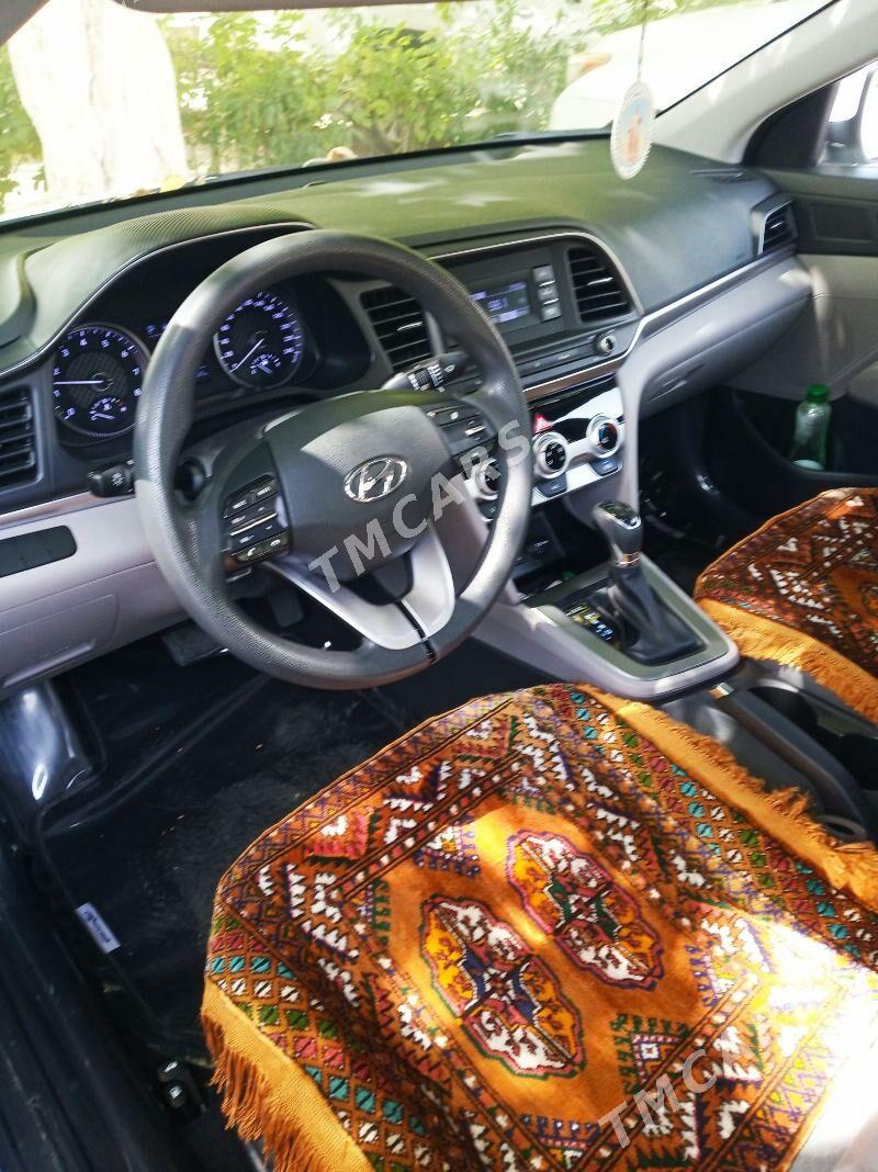 Hyundai Elantra 2019 - 225 000 TMT - Aşgabat - img 5
