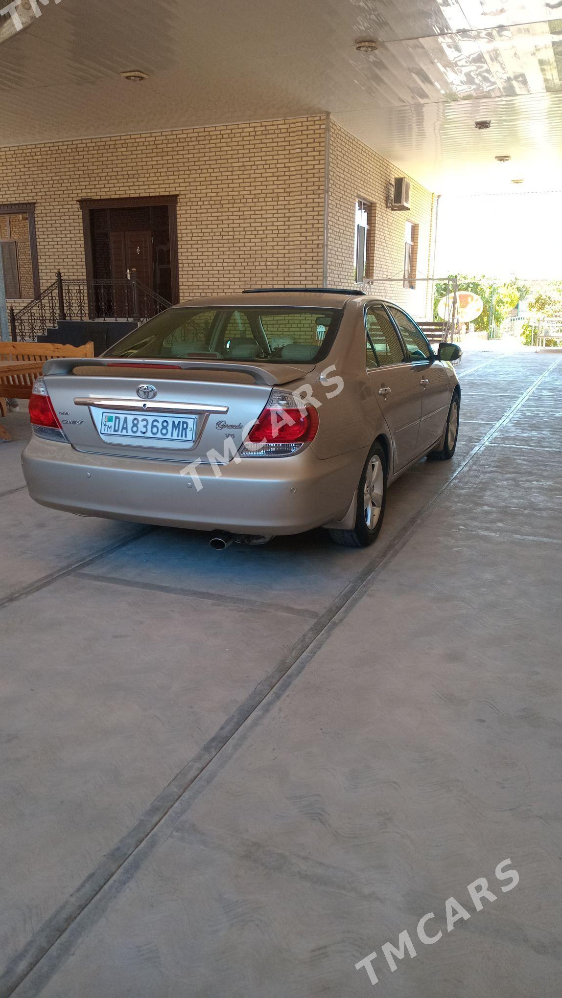 Toyota Camry 2005 - 213 000 TMT - Мары - img 6