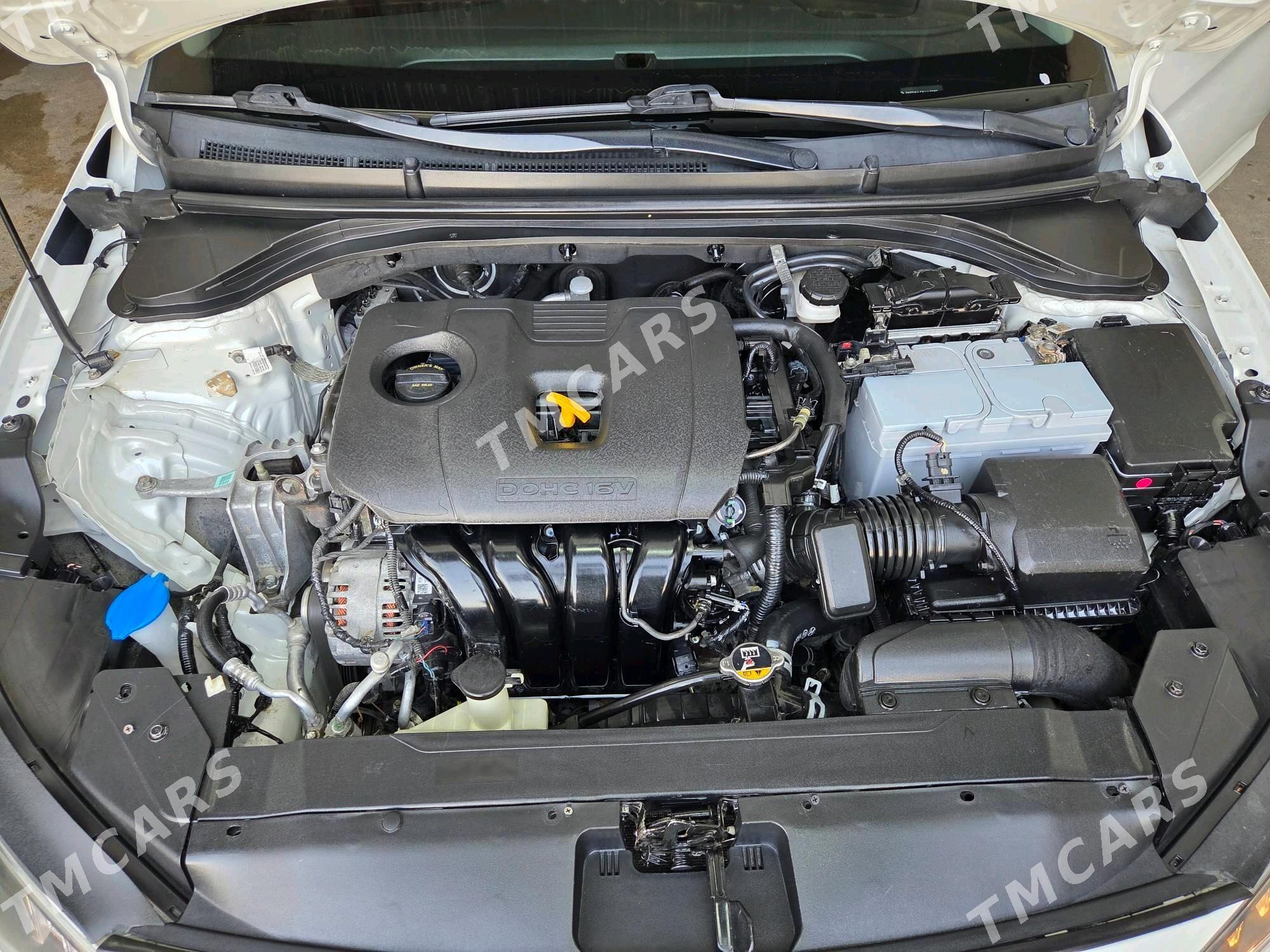 Hyundai Elantra 2020 - 250 000 TMT - Мары - img 8