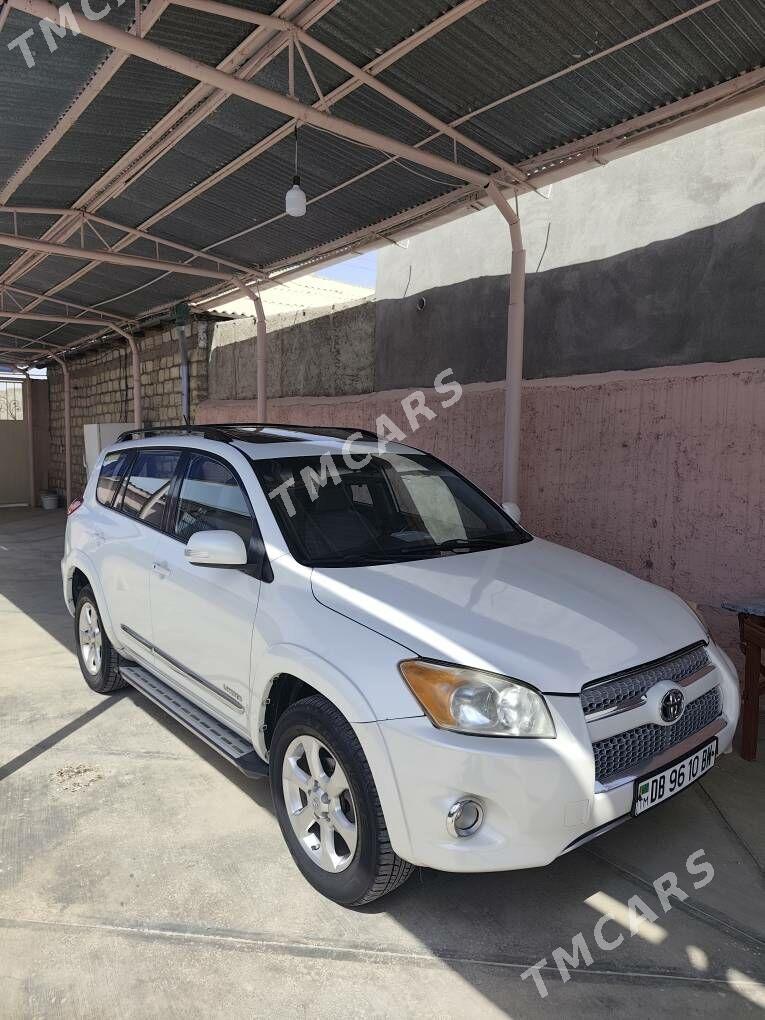 Toyota RAV4 2011 - 210 000 TMT - Гызыларбат - img 6