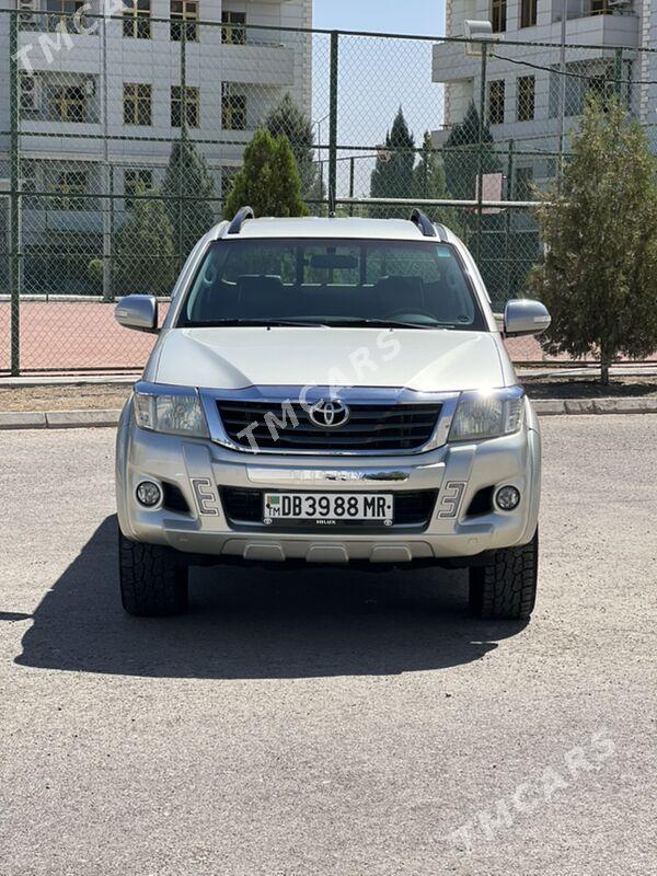 Toyota Hilux 2014 - 380 000 TMT - Мары - img 2