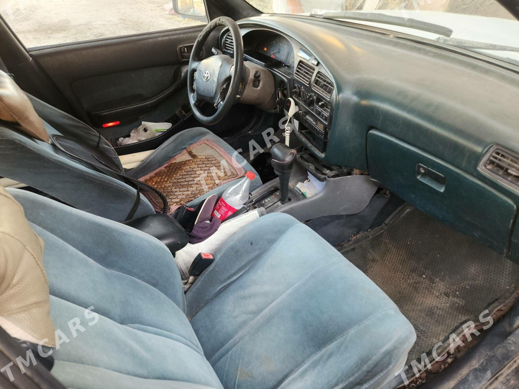 Toyota Camry 1993 - 59 000 TMT - Мары - img 10