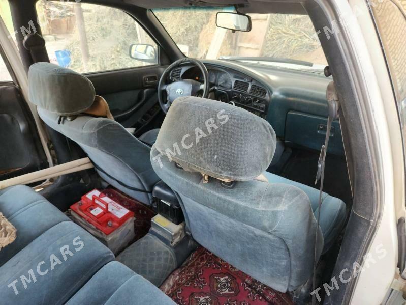 Toyota Camry 1993 - 59 000 TMT - Мары - img 8