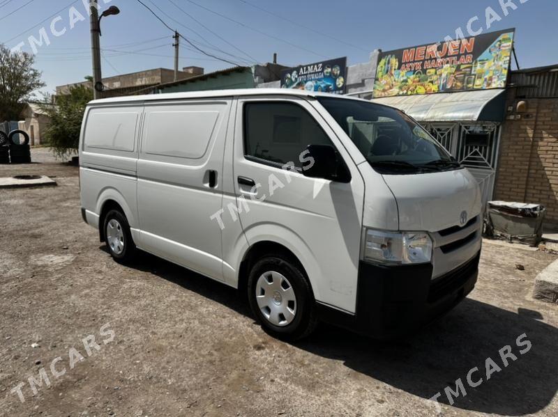Toyota Hiace 2021 - 421 000 TMT - Мары - img 4