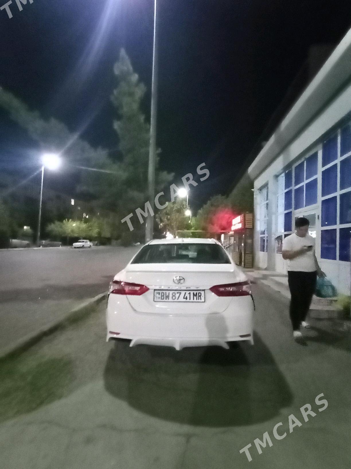 Toyota Camry 2019 - 245 000 TMT - Мары - img 3