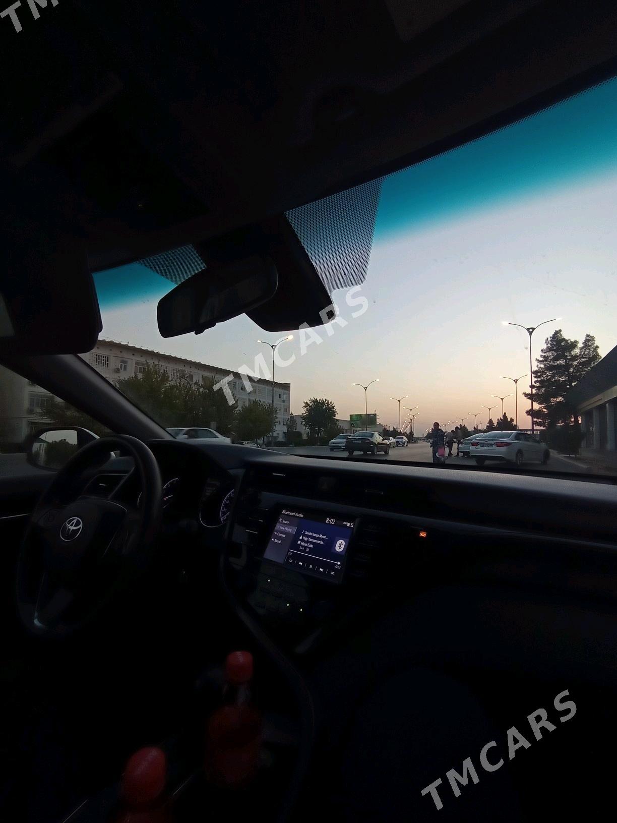 Toyota Camry 2019 - 245 000 TMT - Мары - img 5