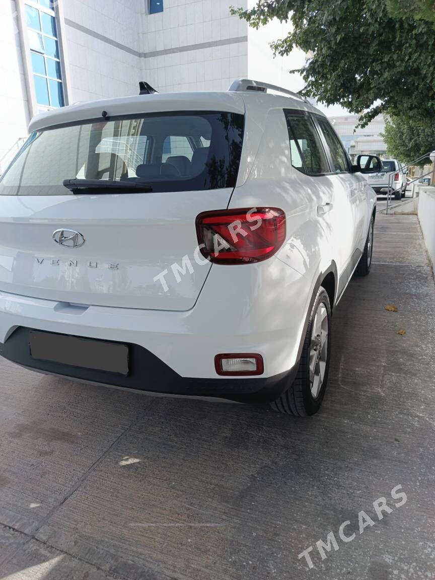 Hyundai Venue 2022 - 245 000 TMT - Ашхабад - img 4