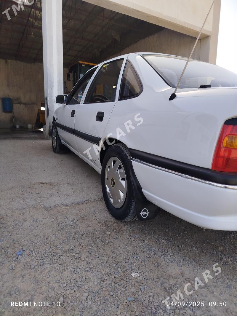 Opel Vectra 1995 - 45 000 TMT - Векильбазар - img 1