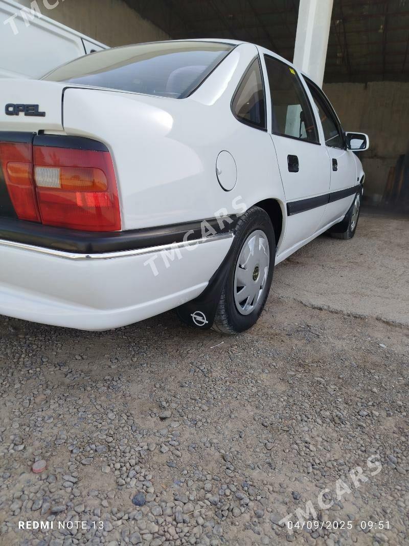 Opel Vectra 1995 - 45 000 TMT - Векильбазар - img 2