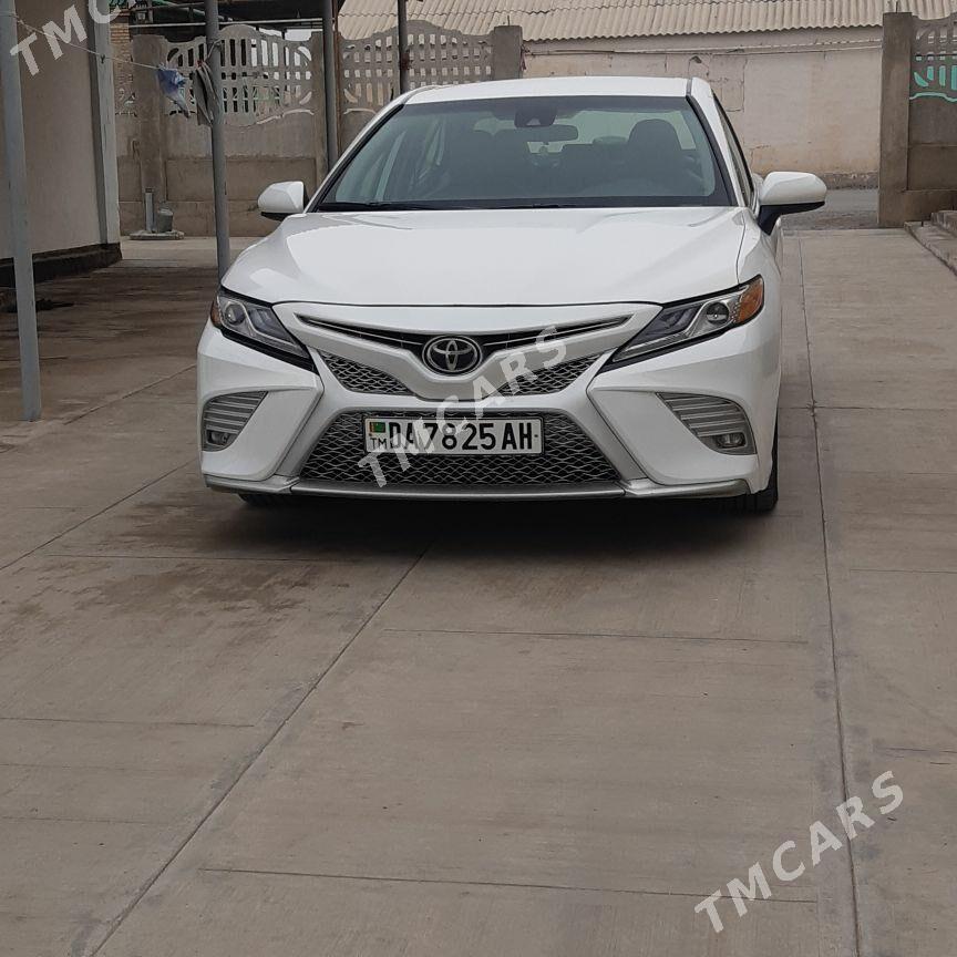 Toyota Camry 2020 - 270 000 TMT - Гёкдепе - img 4